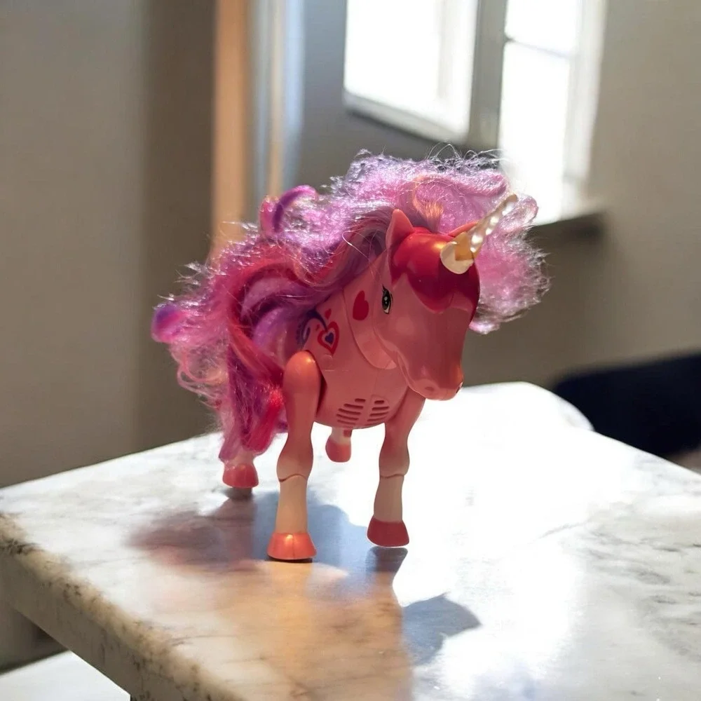 Little Live Pets Shimmer My Dancing Unicorn Rainbow Colors Interactive Toy WORKS